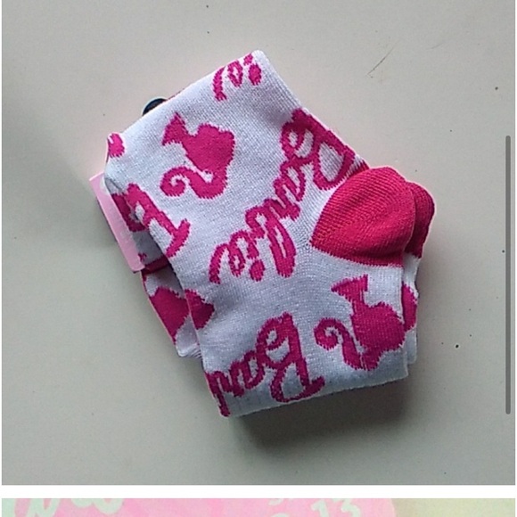Barbie Logo Crew Socks 🧦 Size 9-13 - Picture 2 of 4